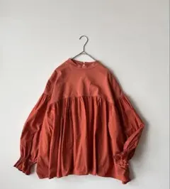 ADORE ギャザーバルーンスリットスリーブブラウスマゼンタ サンプル品