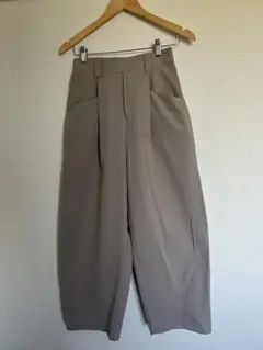 カーブパンツ ワイドパンツ