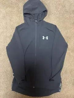 なお様専用 Under Armour フード付きウィンドブレーカー XL