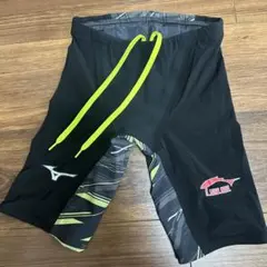 ミズノ　競泳水着140cm