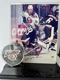 アイスホッケー　ドミニク・ハシェックサイン入り写真スタンド 2025年最新】ドミニクハシェックの人気アイテム - メルカリ