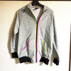 Umbro スウェットパーカー　グレー