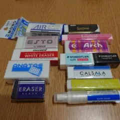 消しゴム　まとめ売りのサムネイル