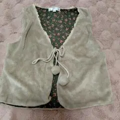 ベージュ フラワープリント ノースリーブベスト