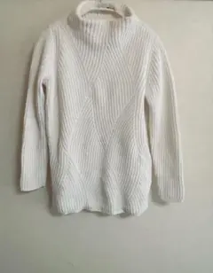 Amika　FOXEY タートルネック リブニット 長袖 アイボリー Amika様専用 FOXEY タートルネック リブニット 長袖 アイボリー - メルカリ