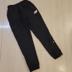 new balanceニューバランスジョガー裏起毛パンツ130～140