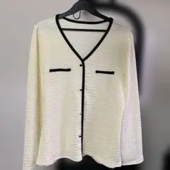 Item thumbnail for item 681d4ca5-a3a4-4d26-9db2-4abbb0faa33d