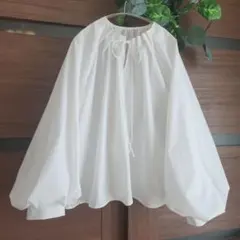 美品NANO universeホワイト バルーンスリーブシャツ