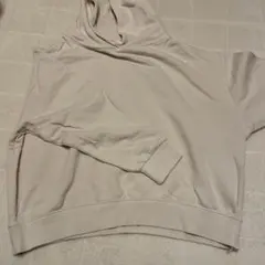 「最終値下げ」niko and... ベージュ フード付きパーカー