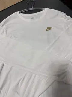NIKE ロンT