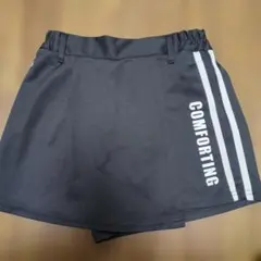 黒のCOMFORTINGハーフパンツ　150cm