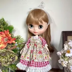赤チェックエプロンワンピセット ブライス アウトフィット