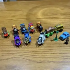 トーマス　カプセルプラレール 車両セット 10種