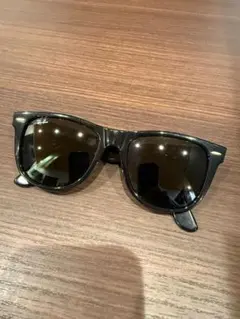Ray-Ban WAYFARER サングラス