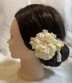 成人式　卒業式　和装　振袖 アイボリー 花飾り タッセル付き