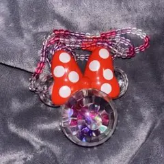 ディズニー 光るネックレス