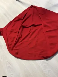 赤いカーディガン