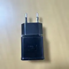 Samsung 充電器 黒 ベトナムで使用可能