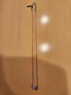 シルバー ハート型 花モチーフ ネックレス