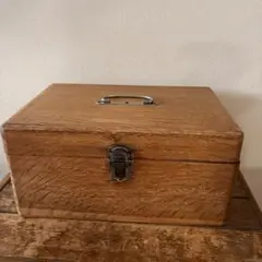 Item thumbnail for item 9315e6cf-17d7-45f3-a6ae-7be9fc3abf7f