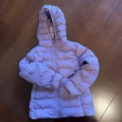 ユニクロフード付き薄紫ダウンコート