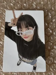 LE SSERAFIM ルセラフィム ウンチェ unforgiven トレカ