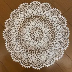 レース編み 円形マット ホワイト 23s