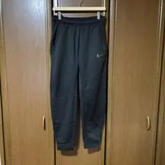 ナイキ NIKE Therma-FIT テーパード パンツ Mサイズ