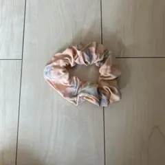 シュシュ　花柄