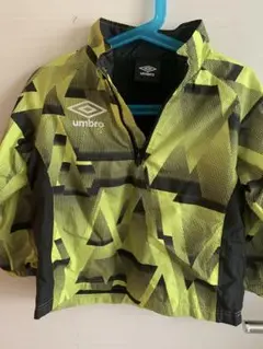 umbro ピステ ウィンドブレーカー 110