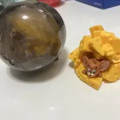 トムとジェリー カプセルトイ ジェリー チーズ