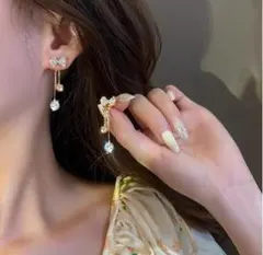 ♥️再入荷♥️ゴールド　リボン　レディース 　ピアス　おしゃれ　パール　人気