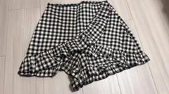 evelyn ギンガムチェックフリルショートパンツ