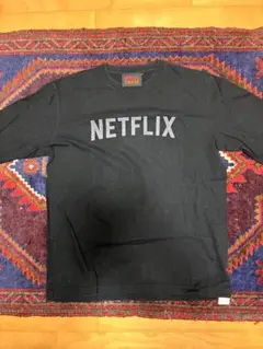 NETFLIX beams ロンT