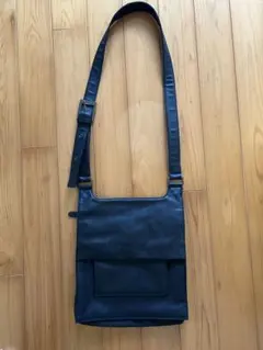 センソユニコ　黒ショルダーバッグ　レザー×ナイロン
