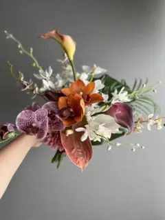 アーティフィシャルフラワーで仕立てたリゾートブーケ