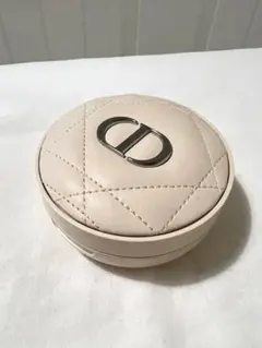 ディオールスキン　フォーエヴァークッションパウダー