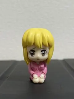 【こち亀】まちぼうけ ならぶんです　こちら葛飾区亀有公園前派出所　秋本 麗子のサムネイル