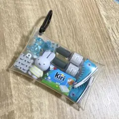 Item thumbnail for item 6beda9a1-7d30-45c2-ac5c-2d20c351d762