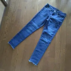 タグ無し試着のみ　ウルトラストレッチジーンズ