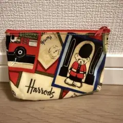 Harrods テディベア ポーチ　イギリス　ロンドンデザイン　まちなし
