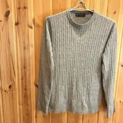 【ブルースタンダード】ニット　長袖　ケーブル　クルーネック　グレー系　メンズのサムネイル