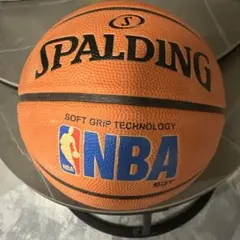 バスケットボール7号 SPALDING NBAロゴマンソフトグリップ正規品