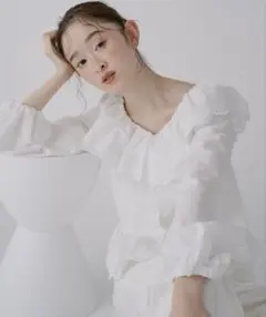 N. NaturalBeautyBasic エンブロイダリーフリルブラウス