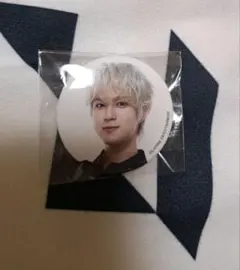 INI XQUARE 佐野雄大　ミニ缶バッジ