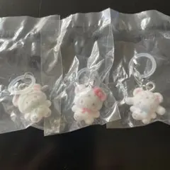 ふわふわスノー めじるしアクセサリー サンリオキャラクターズ ガチャガチャ