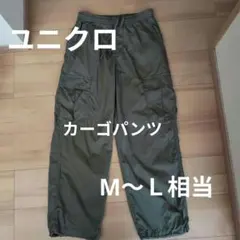 土日特価！UNIQLO カーゴパンツサイズＳサイズ　レディースM〜Ｌ相当