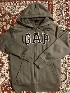GAP パーカー　試着のみ外で来たことはありません。