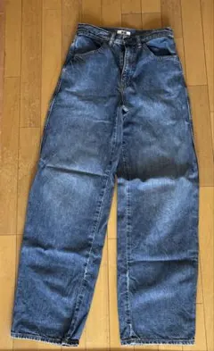 UNIQLO U ワイドフィットカーブジーンズ 25