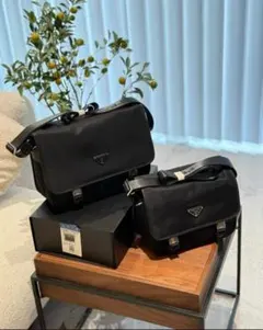 PRADA ショルダーバッグ ブラック